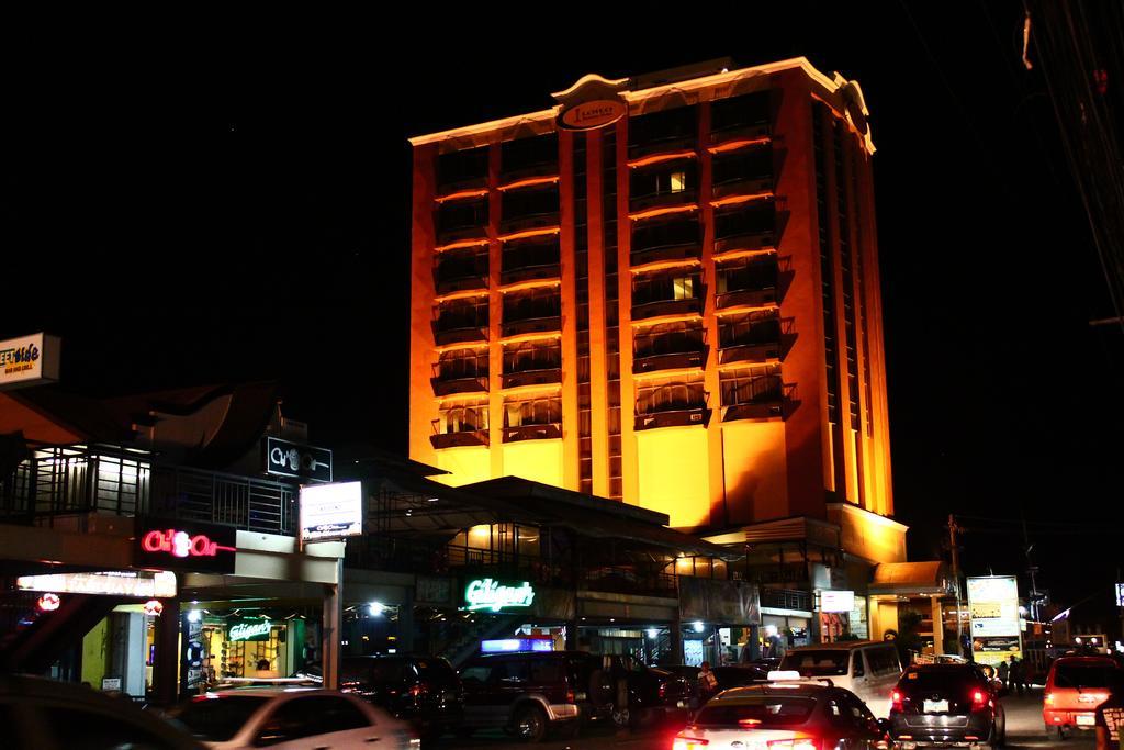 Iloilo Business Hotel Kültér fotó