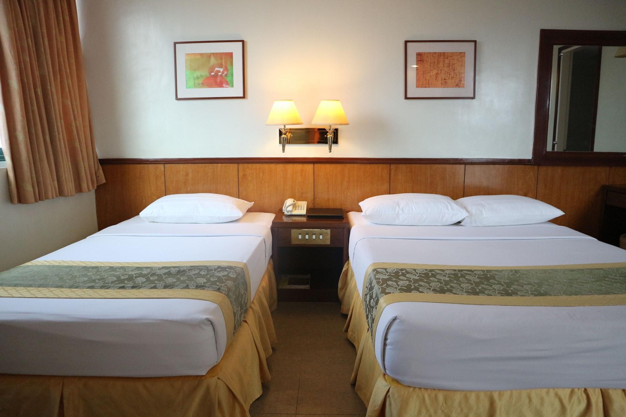 Iloilo Business Hotel Kültér fotó